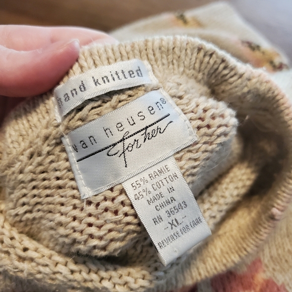 Vintage Hand Knit Van Heusen For Her Floral Cottagecore Sweater Pullover XL - Picture 8 of 16